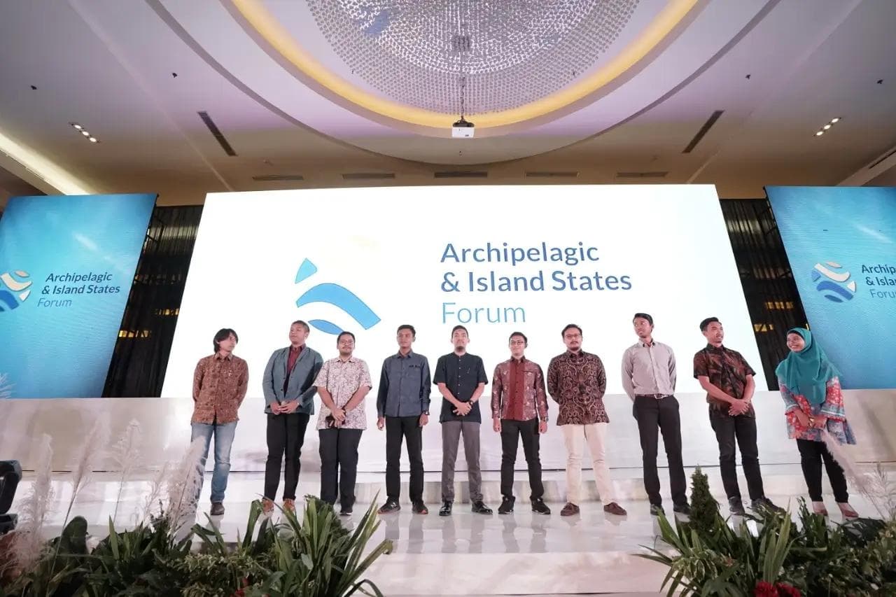 First International Export